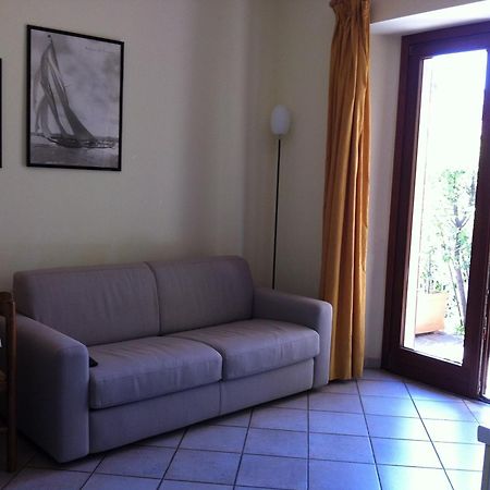 Residenza Turistico Alberghiera Corallo Кастильоне-делла-Пеская Экстерьер фото