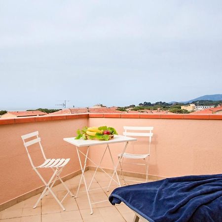 Residenza Turistico Alberghiera Corallo Кастильоне-делла-Пеская Экстерьер фото