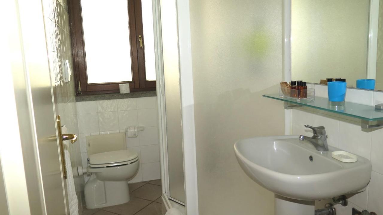 Residenza Turistico Alberghiera Corallo Кастильоне-делла-Пеская Экстерьер фото
