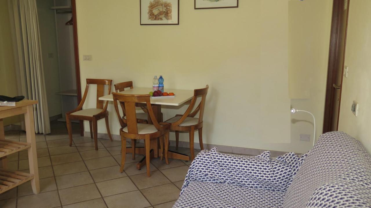 Residenza Turistico Alberghiera Corallo Кастильоне-делла-Пеская Экстерьер фото