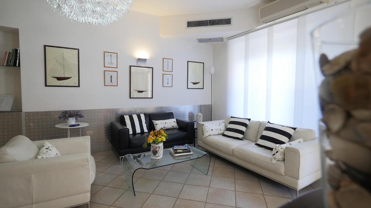 Residenza Turistico Alberghiera Corallo Кастильоне-делла-Пеская Экстерьер фото